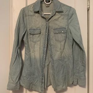 Women’s button up.